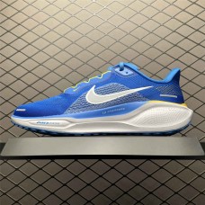 Nike Zoom Sneakers  Size: 36 36.5 37.5 38 38.5 39 40 40.5 41 42 42.5 43 44 44.5 45 46 47.5  New Shebag Quality Standard