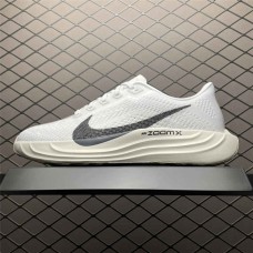 Nike Zoom Sneakers  Size: 36 36.5 37.5 38 38.5 39 40 40.5 41 42 42.5 43 44 44.5 45 46 47.5  New Shebag Quality Standard