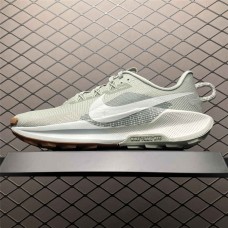 Nike Zoom Sneakers  Size: 36 36.5 37.5 38 38.5 39 40 40.5 41 42 42.5 43 44 44.5 45 46 47.5  New Shebag Quality Standard