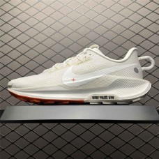 Nike Zoom Sneakers  Size: 36 36.5 37.5 38 38.5 39 40 40.5 41 42 42.5 43 44 44.5 45 46 47.5  New Shebag Quality Standard