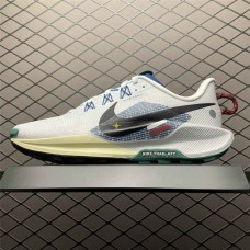 Nike Zoom Sneakers  Size: 36 36.5 37.5 38 38.5 39 40 40.5 41 42 42.5 43 44 44.5 45 46 47.5  New Shebag Quality Standard