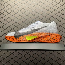 Nike Zoom Sneakers  Size: 36 36.5 37.5 38 38.5 39 40 40.5 41 42 42.5 43 44 44.5 45 46 47.5  New Shebag Quality Standard