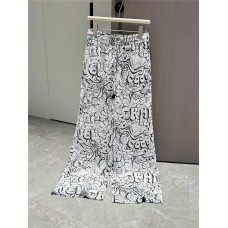 Chanel Clothing size S M L (Size chart below) comment size and color