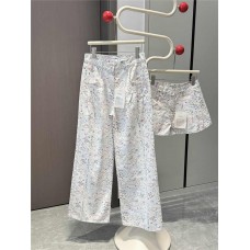 Chanel Clothing size S M L (Size chart below) comment size and color