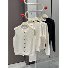 Chanel Clothing size S M L (Size chart below) comment size and color
