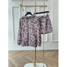 Chanel Clothing size S M L (Size chart below) comment size and color