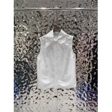 Chanel Clothing size S M L (Size chart below) comment size and color