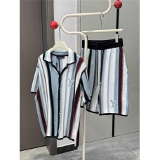 Louis Vuitton Clothing size S M L (Size chart below) comment size and color