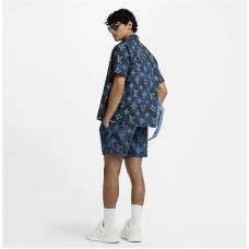 Louis Vuitton Clothing size S M L (Size chart below) comment size and color