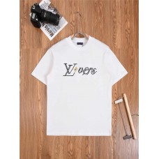 Louis Vuitton Clothing size S M L (Size chart below) comment size and color