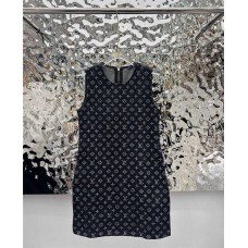 Louis Vuitton Clothing size S M L (Size chart below) comment size and color