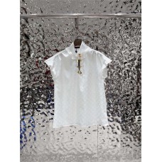Louis Vuitton Clothing size S M L (Size chart below) comment size and color