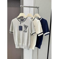 Louis Vuitton Clothing size S M L (Size chart below) comment size and color