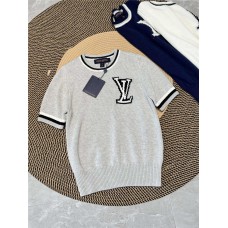 Louis Vuitton Clothing size S M L (Size chart below) comment size and color