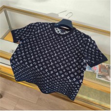 Louis Vuitton Clothing size S M L (Size chart below) comment size and color