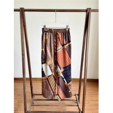 Louis Vuitton Clothing size S M L (Size chart below) comment size and color