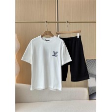 Louis Vuitton Clothing size S M L (Size chart below) comment size and color