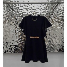 Louis Vuitton Clothing size S M L (Size chart below) comment size and color