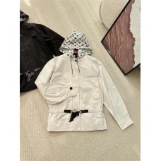 Louis Vuitton Clothing size S M L (Size chart below) comment size and color