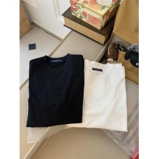Louis Vuitton Clothing size S M L (Size chart below) comment size and color