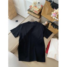 Louis Vuitton Clothing size S M L (Size chart below) comment size and color