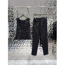 Louis Vuitton Clothing size S M L (Size chart below) comment size and color