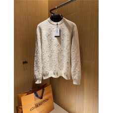 Louis Vuitton Clothing size S M L (Size chart below) comment size and color