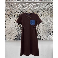 Louis Vuitton Clothing size S M L (Size chart below) comment size and color