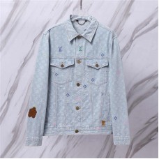 Louis Vuitton Clothing size S M L (Size chart below) comment size and color