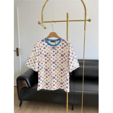 Louis Vuitton Clothing size S M L (Size chart below) comment size and color