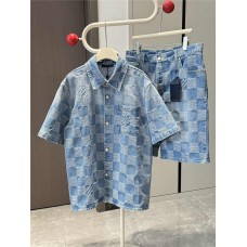 Louis Vuitton Clothing size S M L (Size chart below) comment size and color