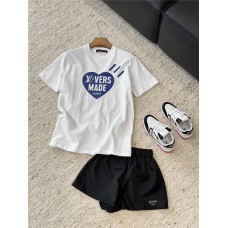 Louis Vuitton Clothing size S M L (Size chart below) comment size and color