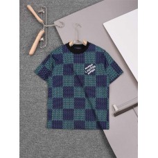 Louis Vuitton Clothing size S M L (Size chart below) comment size and color