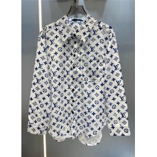 Louis Vuitton Clothing size S M L (Size chart below) comment size and color