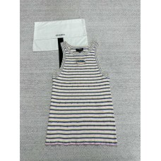 Chanel Clothing size S M L (Size chart below) comment size and color