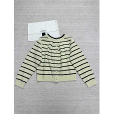 Chanel Clothing size S M L (Size chart below) comment size and color