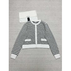 Chanel Clothing size S M L (Size chart below) comment size and color