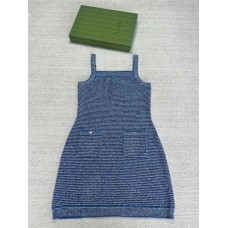 Chanel Clothing size S M L (Size chart below) comment size and color