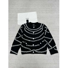 Chanel Clothing size S M L (Size chart below) comment size and color