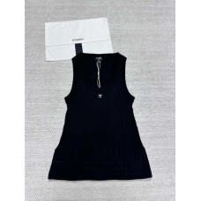 Chanel Clothing size S M L (Size chart below) comment size and color