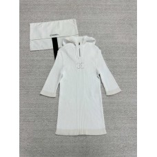 Chanel Clothing size S M L (Size chart below) comment size and color