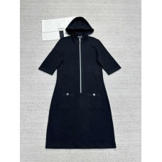 Chanel Clothing size S M L (Size chart below) comment size and color
