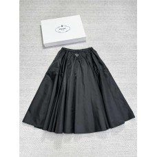 Chanel Clothing size S M L (Size chart below) comment size and color