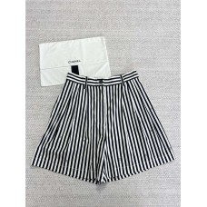 Chanel Clothing size S M L (Size chart below) comment size and color