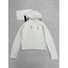 Chanel Clothing size S M L (Size chart below) comment size and color