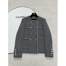 Chanel Clothing size S M L (Size chart below) comment size and color