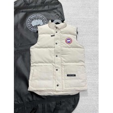 Chanel Clothing size S M L (Size chart below) comment size and color
