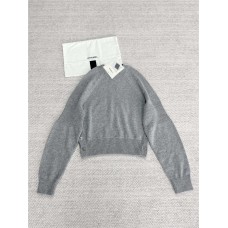 Chanel Clothing size S M L (Size chart below) comment size and color