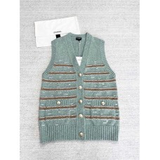 Chanel Clothing size S M L (Size chart below) comment size and color
