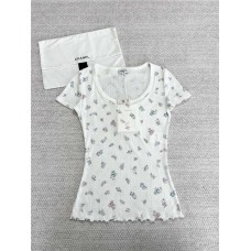 Chanel Clothing size S M L (Size chart below) comment size and color